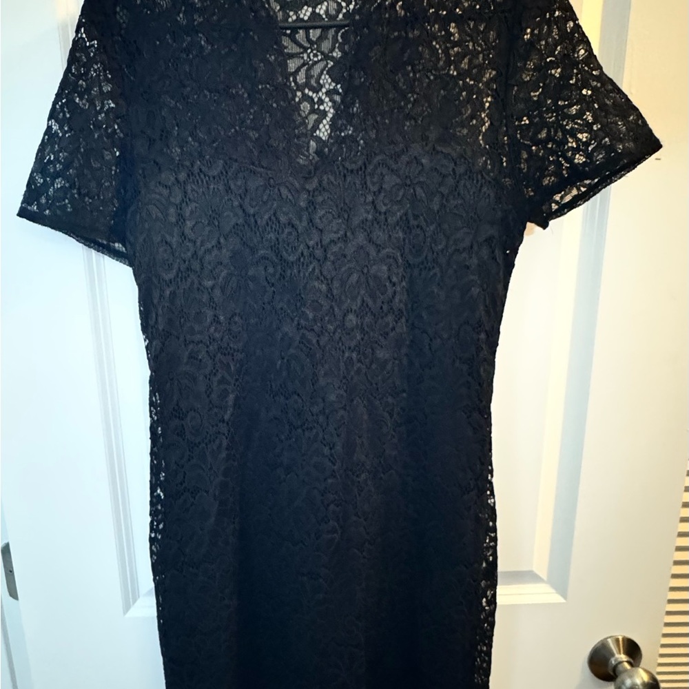 Elegant Black Lace Dress